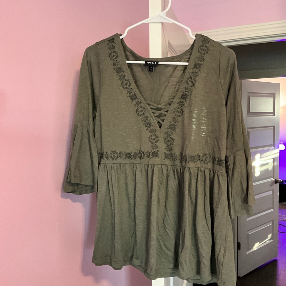 Torrid Green Peplum Tie Front Blouse